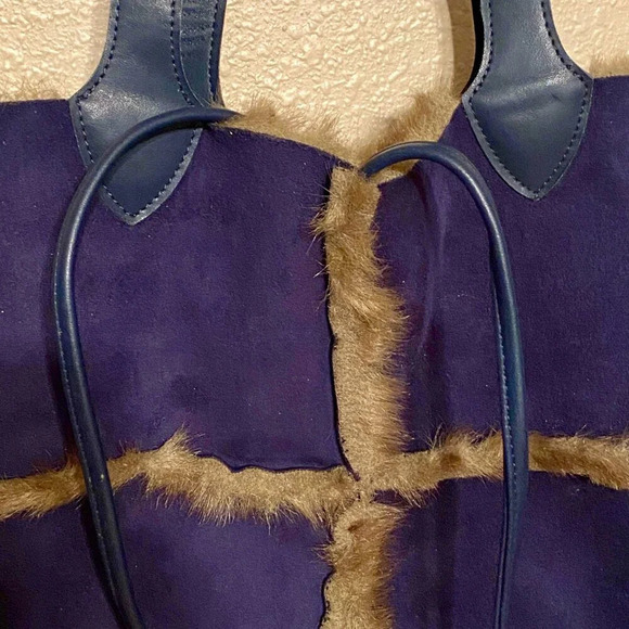 Dennis Basso Faux Suede Faux Fur Shoulder Bag Blue Tie Closure - Picture 4 of 11